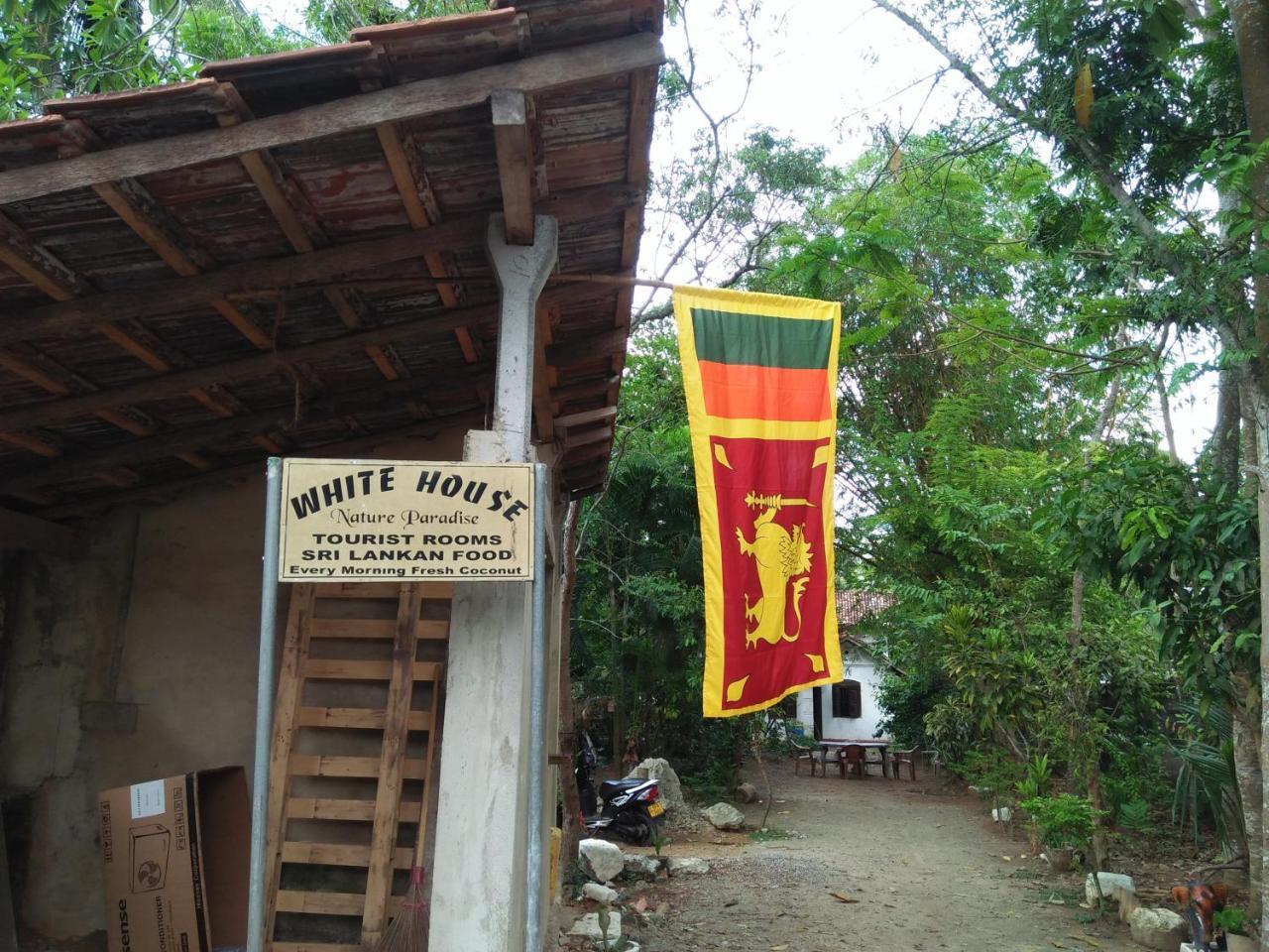 White House Hotell Unawatuna Eksteriør bilde